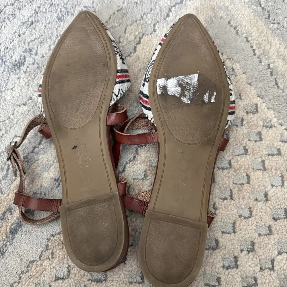 American Eagle Outfitters Fabric Aztec Ballet Flats Sandals Pointed Toe 8.5